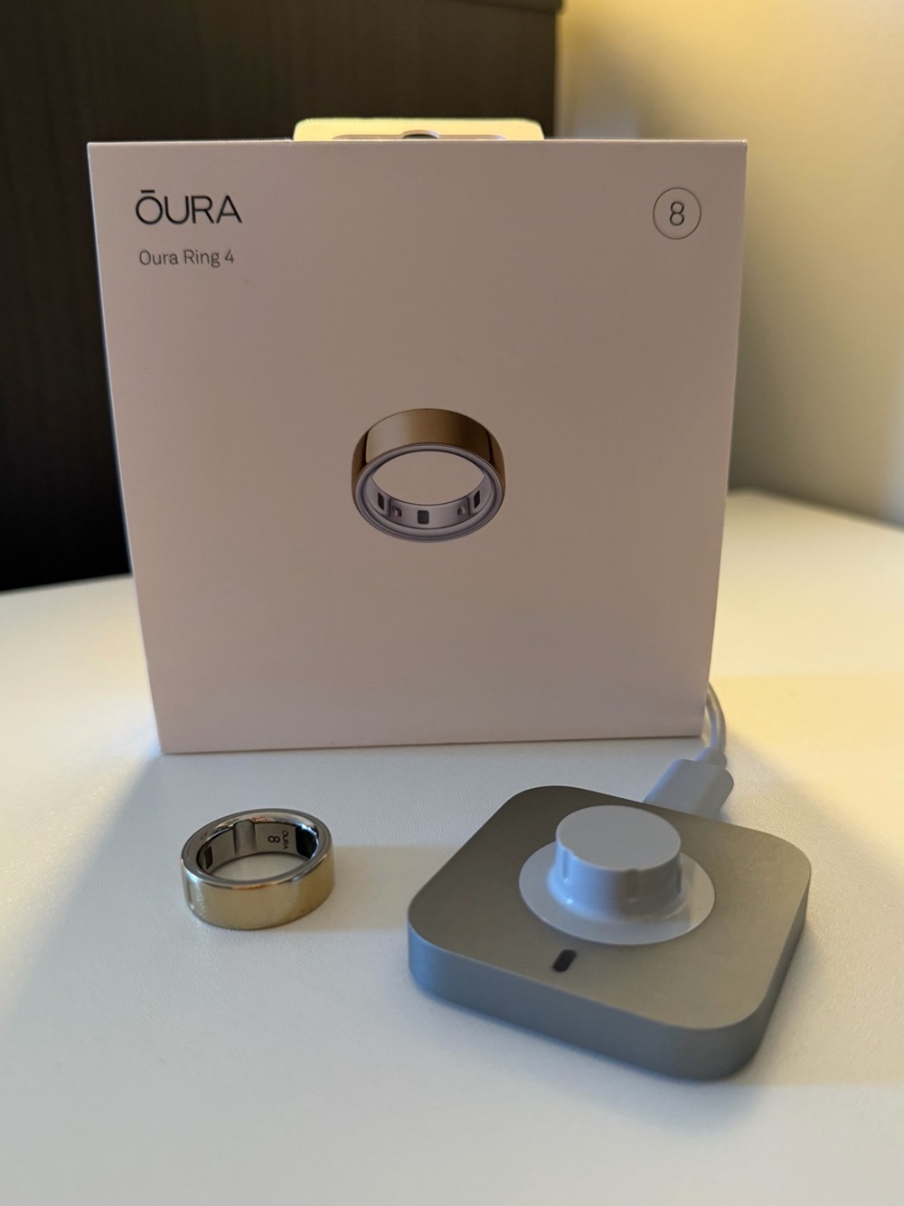 Oura Ring 4 — Gold Size 8